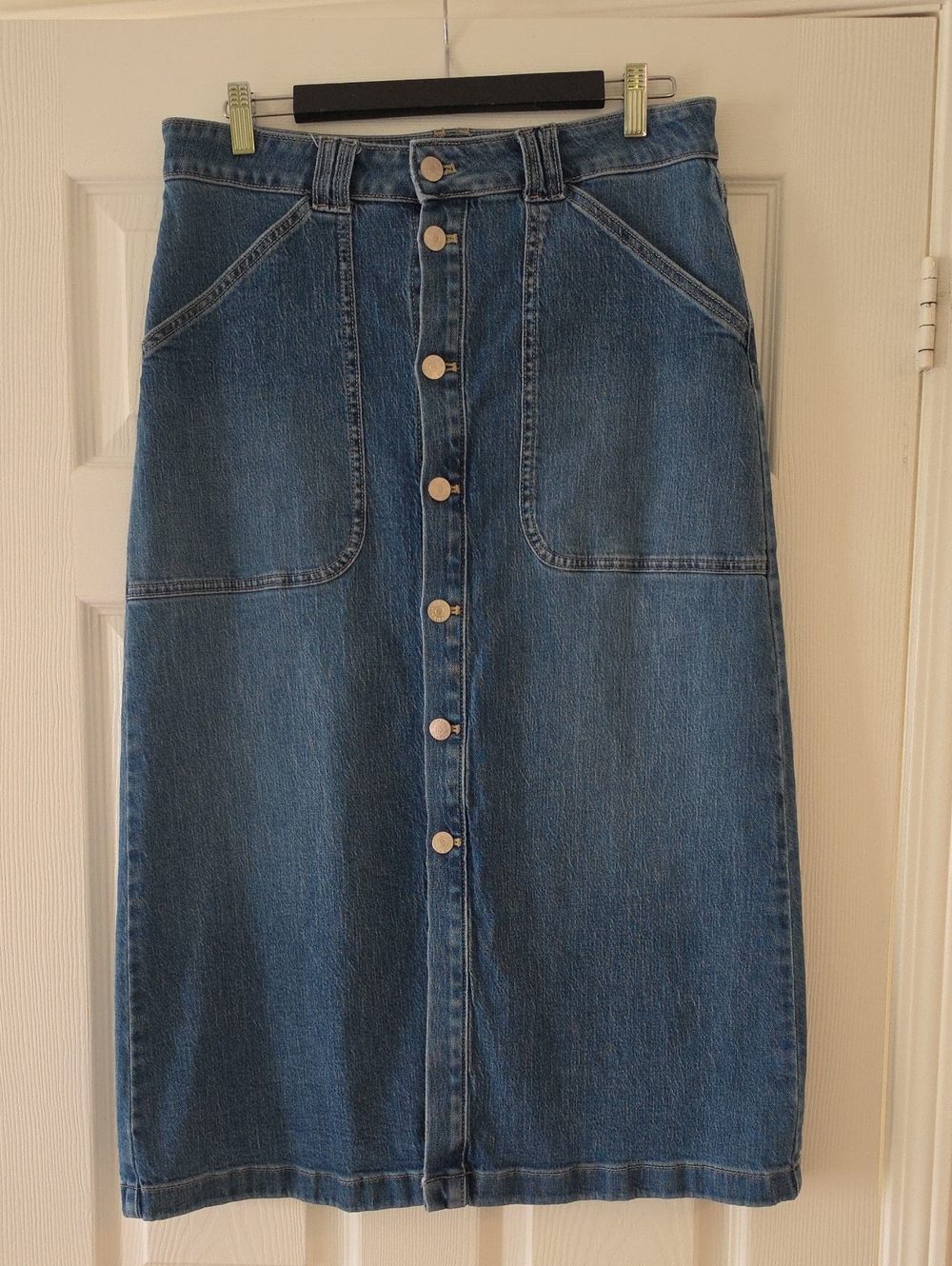 Reitmans Blue Denim Button-Front Midi Skirt